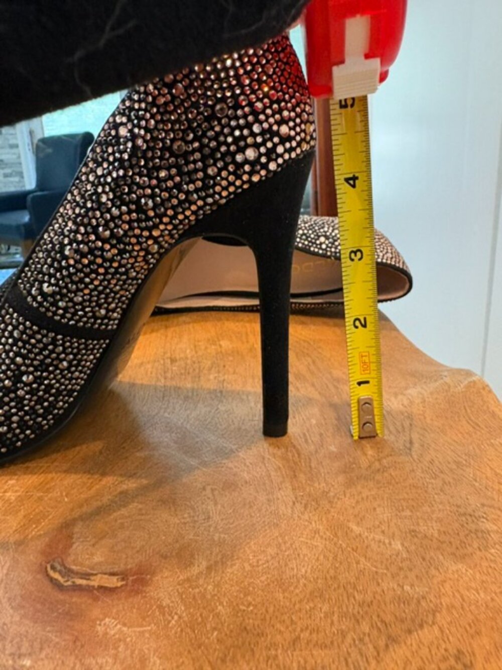 ALDO Black rhinestone Pointed-Toe Stiletto Pumps 7M NWOB - Picture 5 of 5